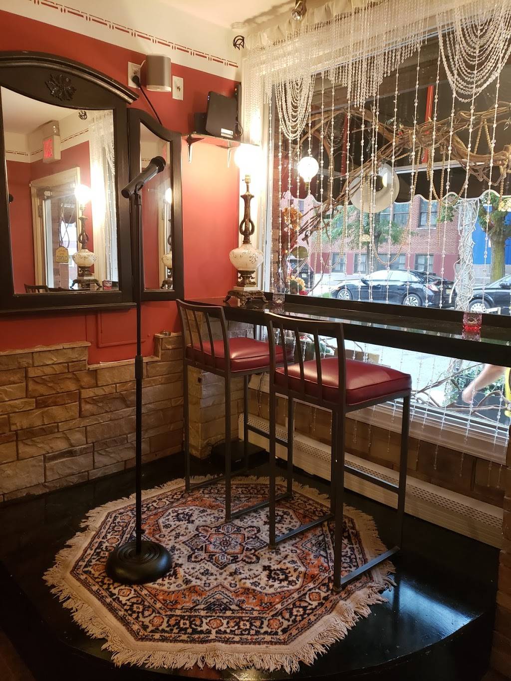 Green Pear Heights | restaurant | 93 Franklin St, Jersey City, NJ 07307, USA | 2019687151 OR +1 201-968-7151