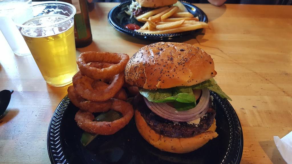 Tack Room Tavern | restaurant | 81800 51st Ave, Indio, CA 92201, USA | 7603479985 OR +1 760-347-9985