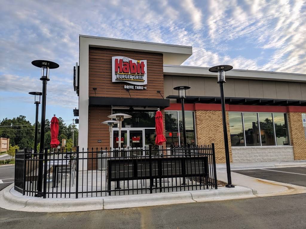 The Habit Burger Grill | restaurant | 3125 Gammon Ln, Clemmons, NC 27012, USA | 3369338392 OR +1 336-933-8392
