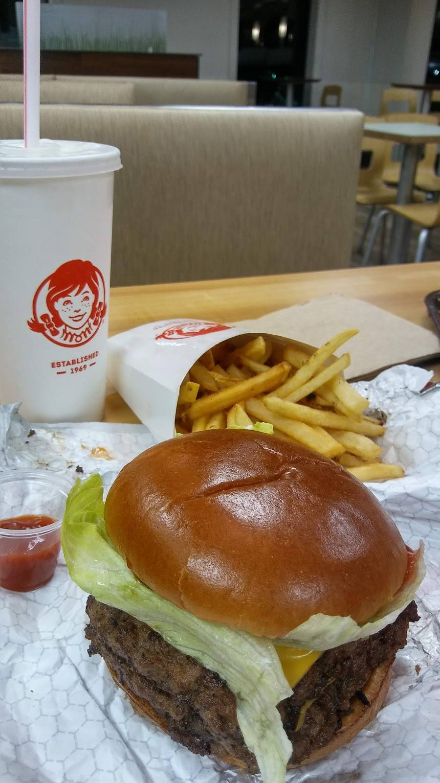 Wendys | restaurant | 2095 S Volusia Ave, Orange City, FL 32763, USA | 3862185946 OR +1 386-218-5946