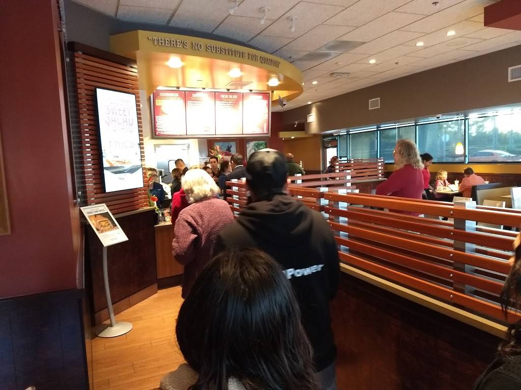 The Habit Burger Grill | restaurant | 563 W Channel Islands Blvd, Port Hueneme, CA 93041, USA | 8053820040 OR +1 805-382-0040