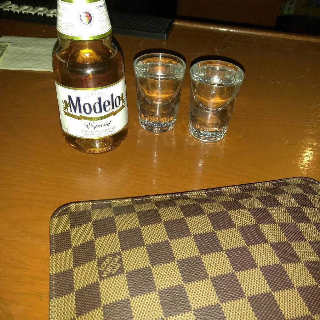 T.O.T Taste Of Trini | restaurant | 2600 S Hamilton Rd, Columbus, OH 43232, USA | 6149869888 OR +1 614-986-9888