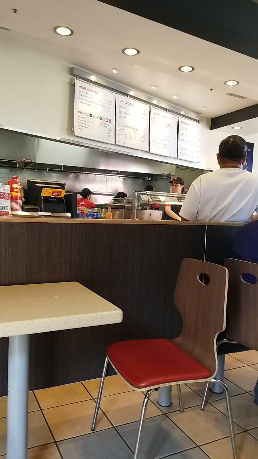 Panda Express | meal takeaway | 2441 Naglee Rd, Tracy, CA 95304, USA | 2098396638 OR +1 209-839-6638