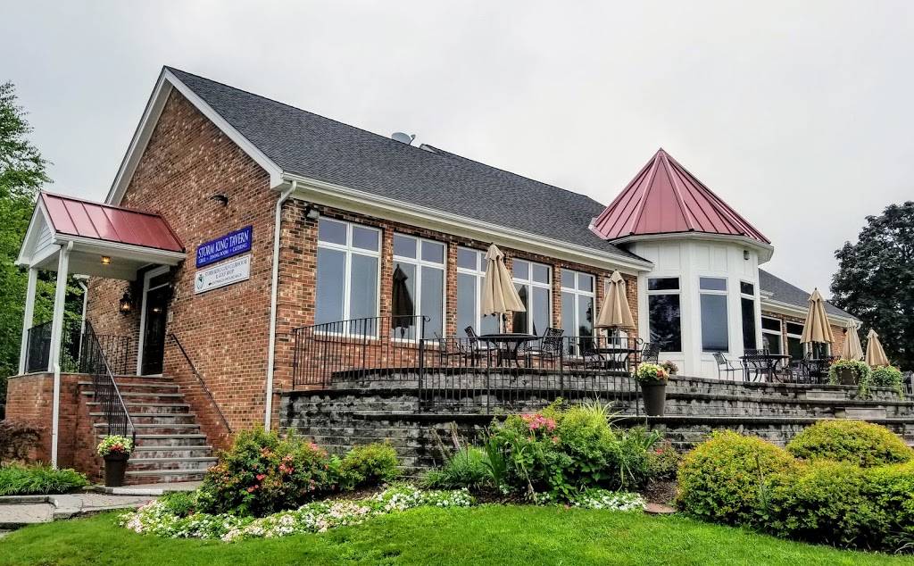 Storm King Tavern | restaurant | 18 Ridge Rd, Cornwall, NY 12518, USA | 8454585655 OR +1 845-458-5655