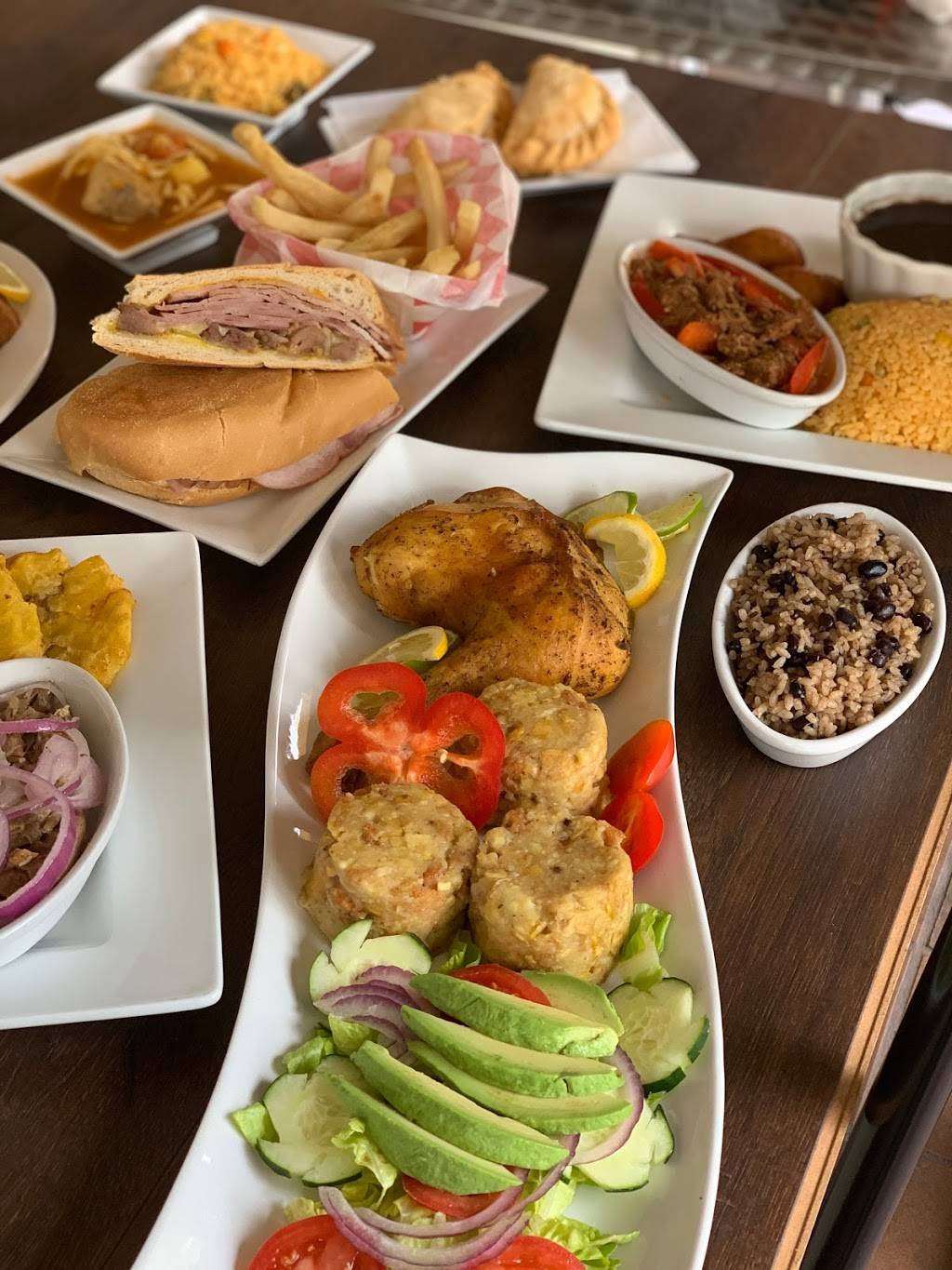 El Fuego Latino | restaurant | 677 N Hunt Club Blvd, Wekiwa Springs, FL 32779, USA | 4073354591 OR +1 407-335-4591