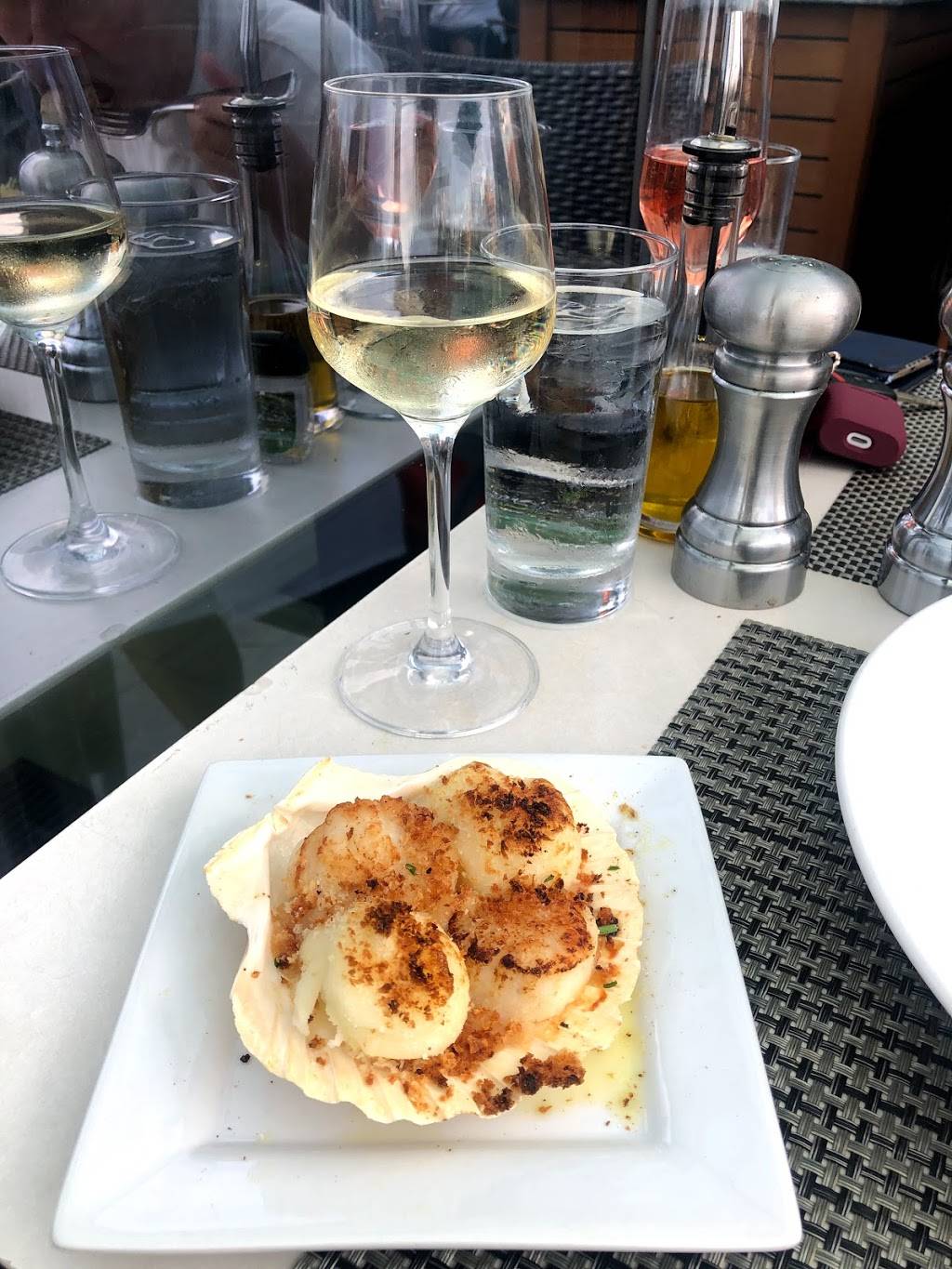 Miel | restaurant | 510 Atlantic Ave, Boston, MA 02210, USA | 6172175151 OR +1 617-217-5151