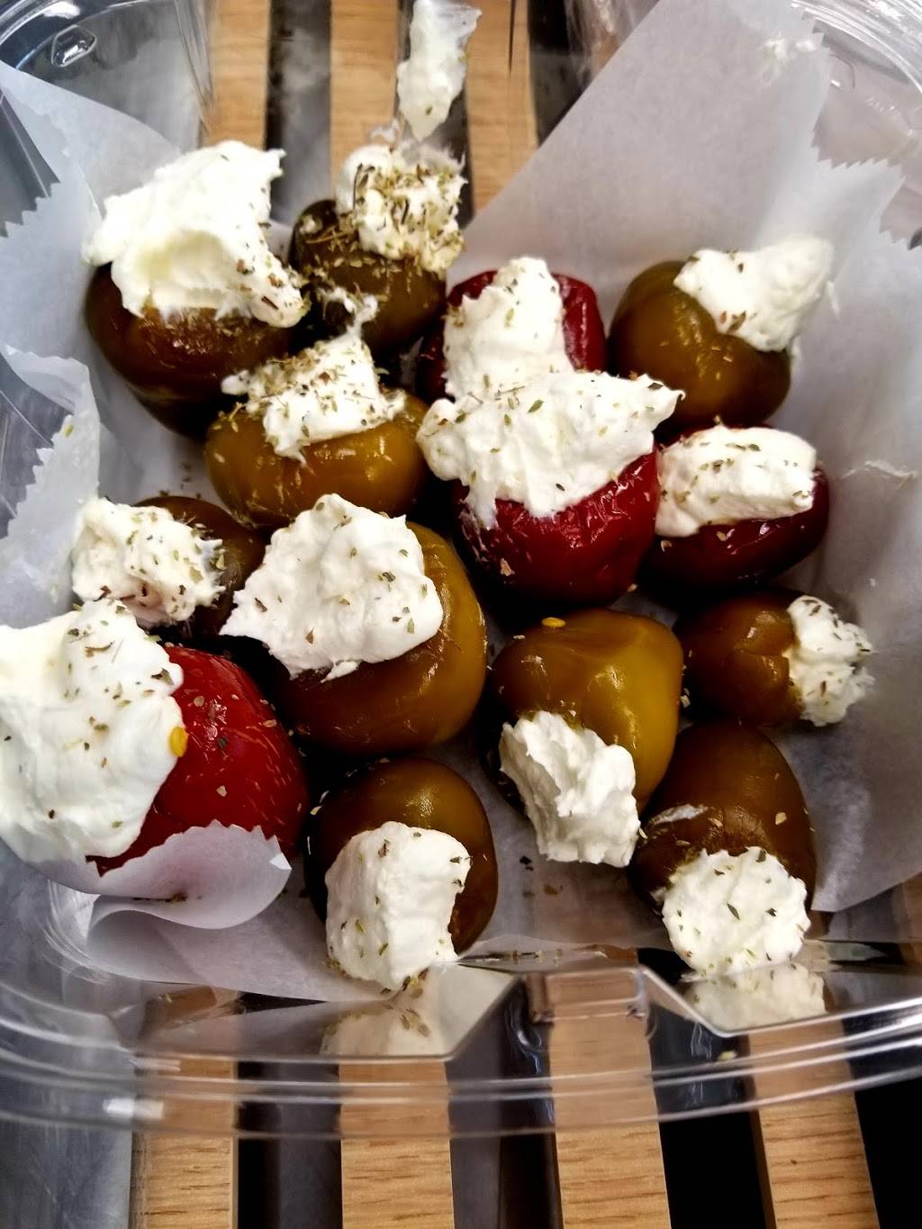 Helenas Mediterranean Cafe and Deli | restaurant | 2100 Park St, Syracuse, NY 13208, USA | 3154221358 OR +1 315-422-1358