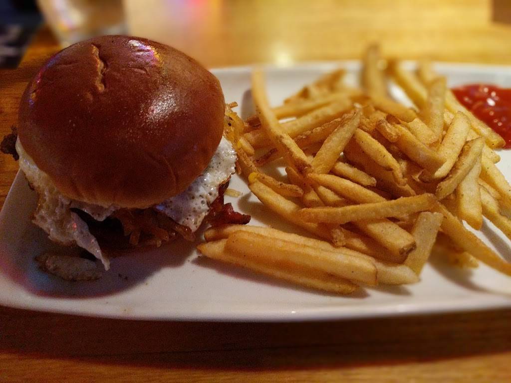 Applebees Grill + Bar | restaurant | 820 Commerce Ave, Atwater, CA 95301, USA | 2093582191 OR +1 209-358-2191