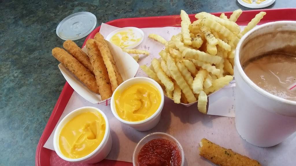 Mickeys Ribs & Gyros | restaurant | 17432 Oak Park Ave, Tinley Park, IL 60477, USA | 7085323060 OR +1 708-532-3060