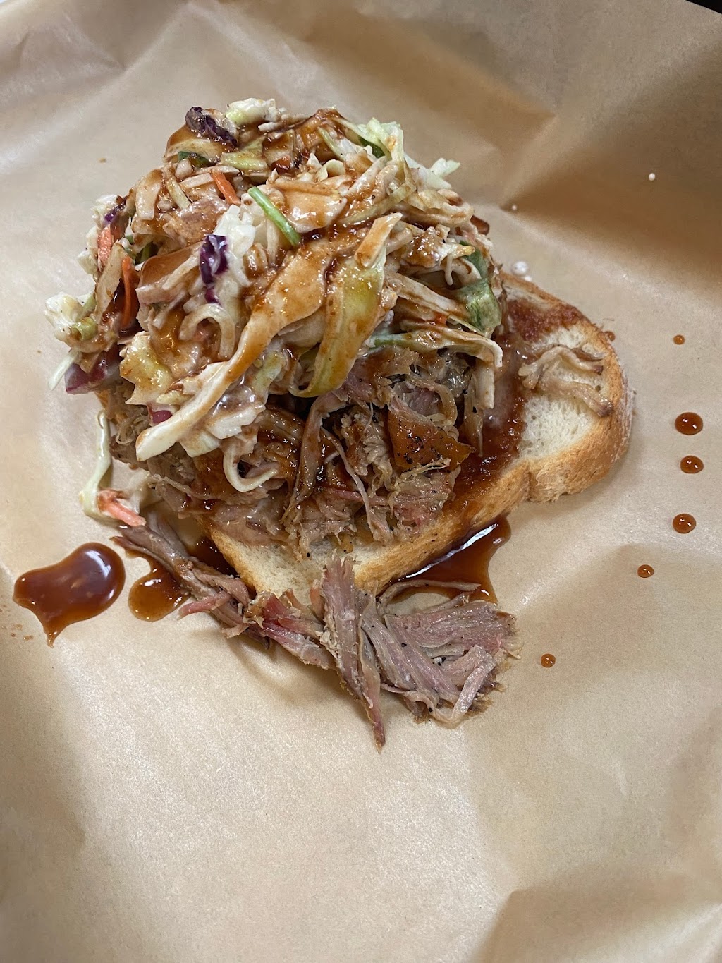 Batchelors Pad BBQ | restaurant | 13407 N La Montana Dr, Fountain Hills, AZ 85268, USA | 4803368884 OR +1 480-336-8884