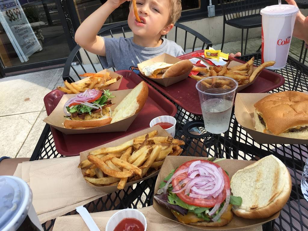 418 Burgers | restaurant | 418 Raritan Ave, Highland Park, NJ 08904, USA | 7325432484 OR +1 732-543-2484