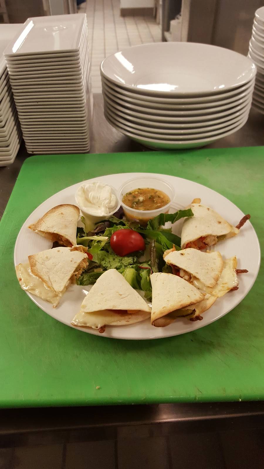 Cava Tapas and Wine Bar | restaurant | 1201 Youngstown Warren Rd, Niles, OH 44446, USA | 3303494327 OR +1 330-349-4327