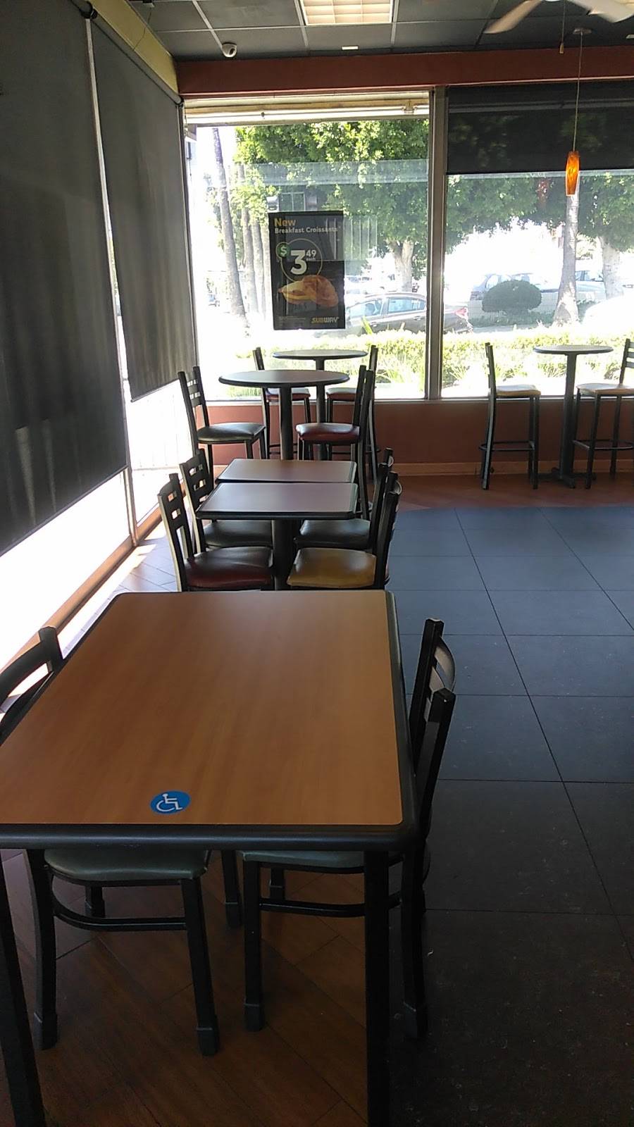 Subway Restaurants | restaurant | 1651 W Glenoaks Blvd, Glendale, CA 91201, USA | 8182419920 OR +1 818-241-9920