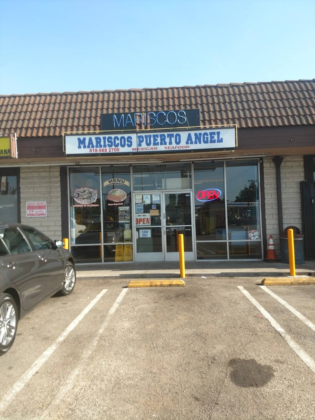 Mariscos Puerto Angel | restaurant | 16856 Sherman Way, Van Nuys, CA 91406, USA | 8189882700 OR +1 818-988-2700