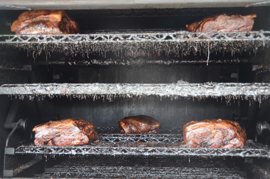 Brown Jerrys Blues, Brews & BBQ | restaurant | 147 W St Louis St, Pacific, MO 63069, USA | 6363930553 OR +1 636-393-0553