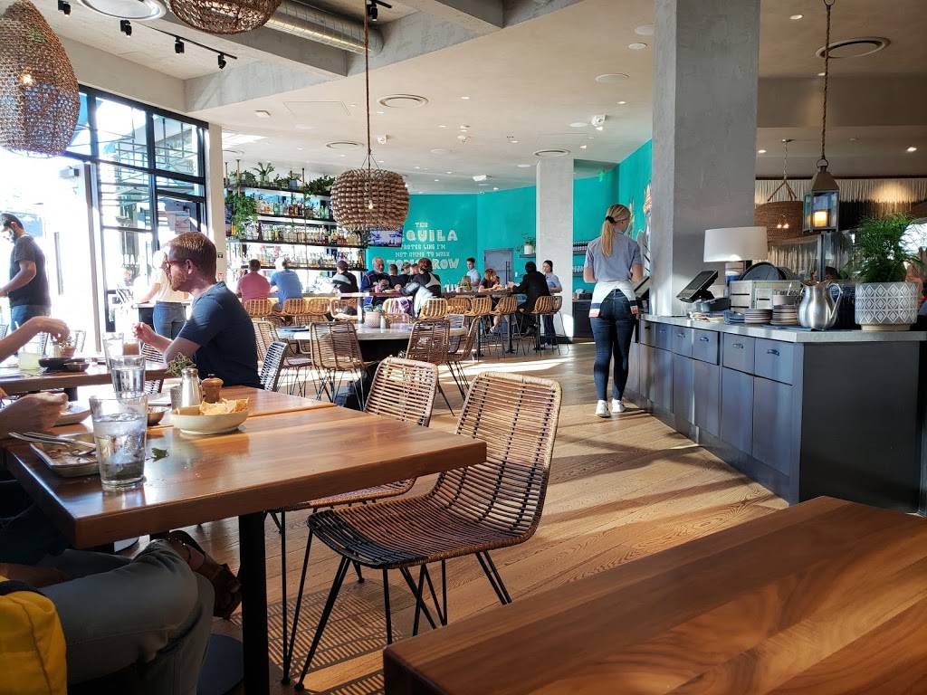 Blanco Tacos & Tequila | restaurant | 7007 Friars Rd #901, San Diego, CA 92108, USA | 6198102931 OR +1 619-810-2931