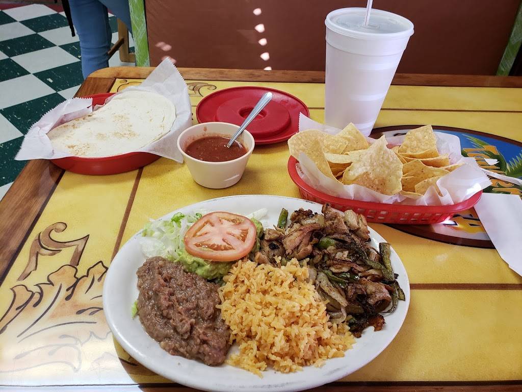 Taqueria Vallarta | restaurant | 318 TX-359, Mathis, TX 78368, USA | 3615478041 OR +1 361-547-8041