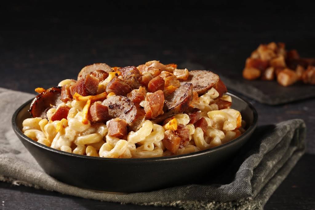 CHIZ | restaurant | 5401 Boulevard des Galeries, Québec, QC G2K 1N4, Canada | 4184407107 OR +1 418-440-7107