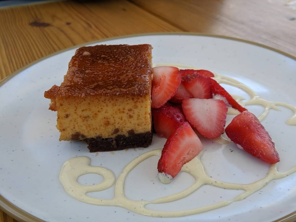 NIDOs Backyard | restaurant | 104 Oak St, Oakland, CA 94607, USA | 5105009757 OR +1 510-500-9757