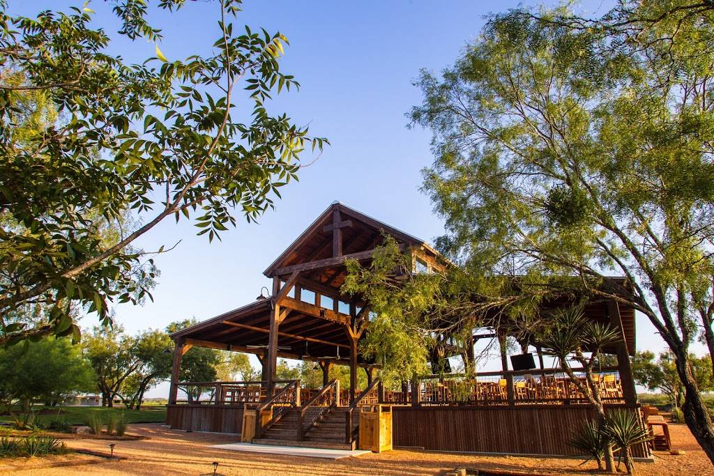 The Grand Pavilion | restaurant | 144 Private Road 4428, Hondo, TX 78861, USA | 2108651423 OR +1 210-865-1423