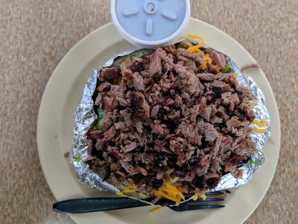 Rack Shack BBQ & Wings | restaurant | 2200 Spears Rd #100, Houston, TX 77014, USA | 8324466227 OR +1 832-446-6227