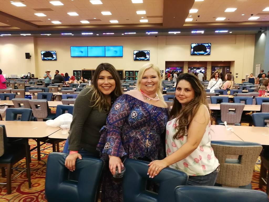 Gila River Hotels & Casinos - Lone Butte | night club | 1077 S Kyrene Rd, Chandler, AZ 85226, USA | 8009464452 OR +1 800-946-4452