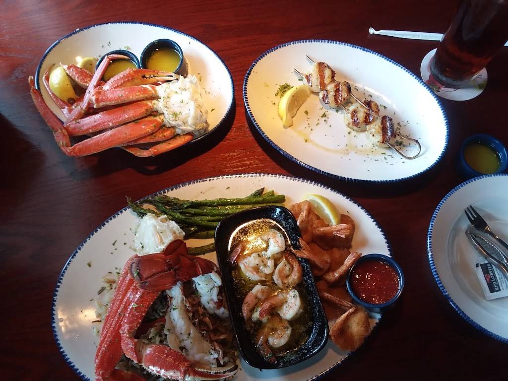 Red Lobster | restaurant | 1901 N Prospect Ave, Champaign, IL 61822, USA | 2173552577 OR +1 217-355-2577