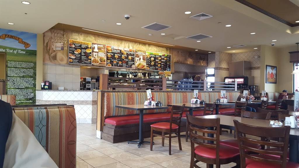 Farmer Boys | restaurant | 14505 E Foothill Blvd, Fontana, CA 92335, USA | 9094293200 OR +1 909-429-3200