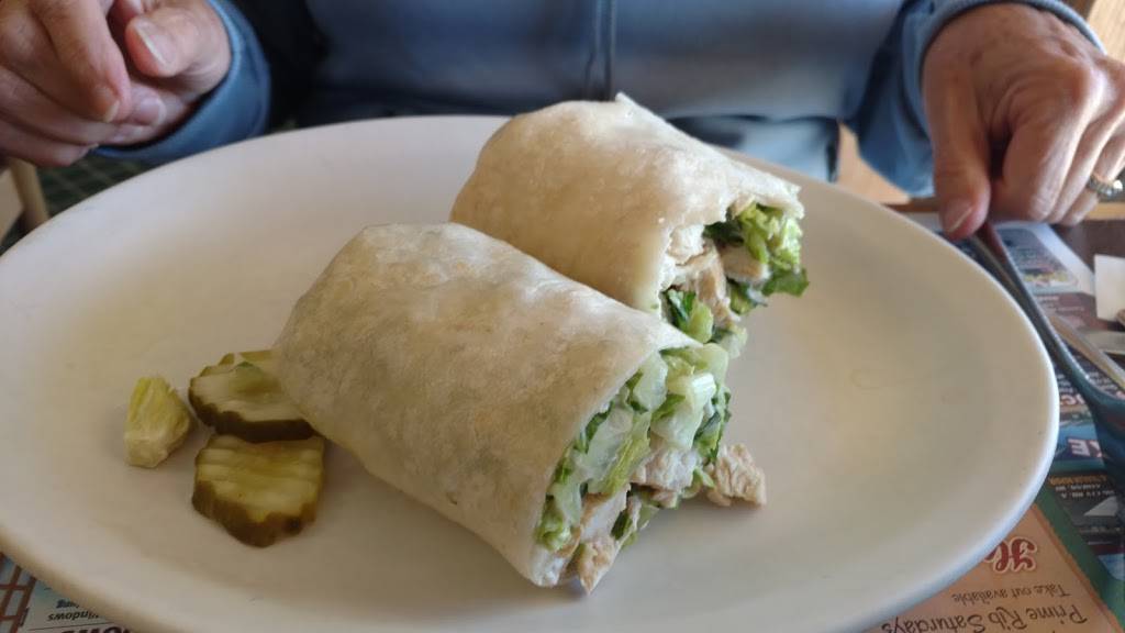 Athens Country Cafe | cafe | 220 Alfred St, Athens, WI 54411, USA | 7152572277 OR +1 715-257-2277