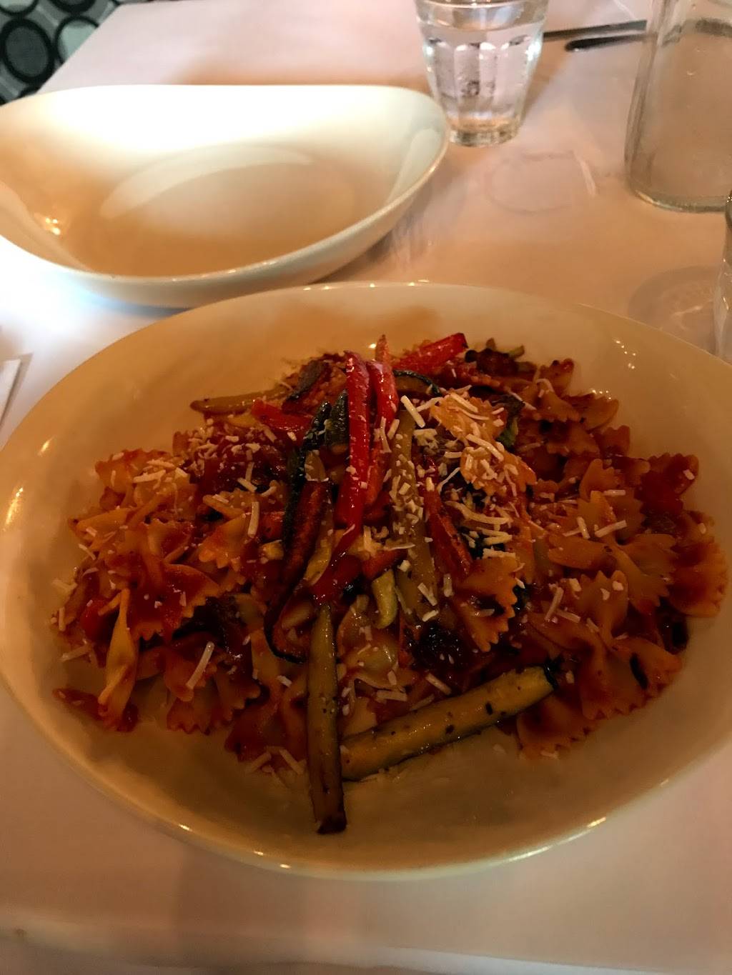 Le Manoir | restaurant | 3077 Chemin Saint-Louis, Québec, QC G1W 1R6, Canada | 4186595628 OR +1 418-659-5628