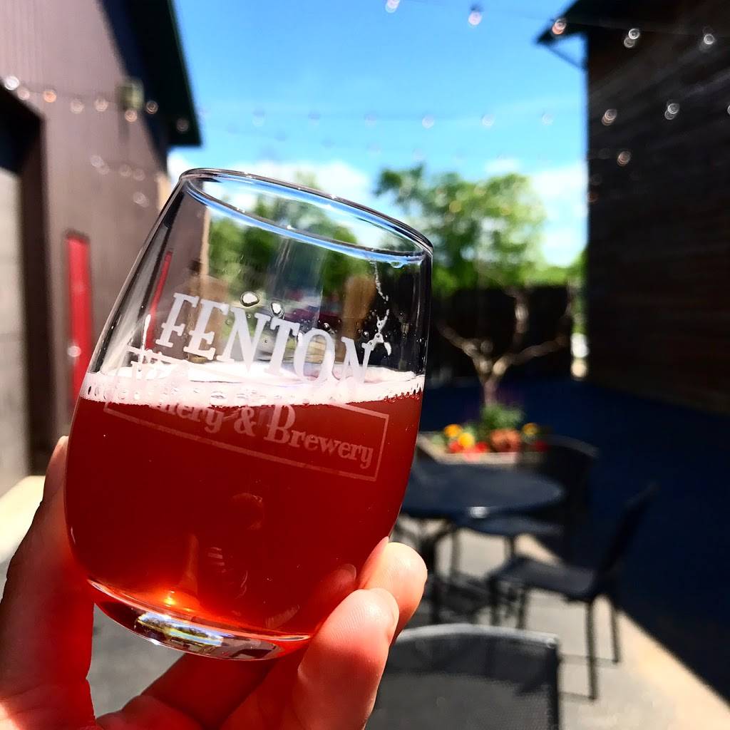 Fenton Winery & Brewery | restaurant | 1370 N Long Lake Rd, Fenton, MI 48430, USA | 8103734194 OR +1 810-373-4194