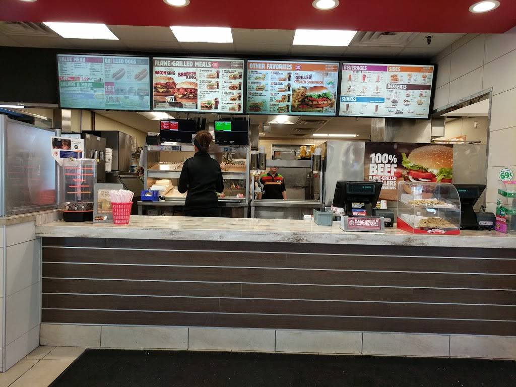 Burger King | restaurant | 575 S Carpenter Ave, Kingsford, MI 49802, USA | 9067745210 OR +1 906-774-5210