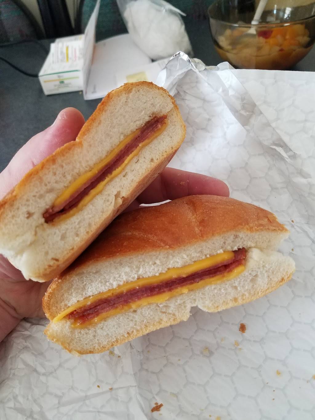 Pantry One Food Mart | restaurant | 440 Lake Ave, Colonia, NJ 07067, USA | 7323814766 OR +1 732-381-4766