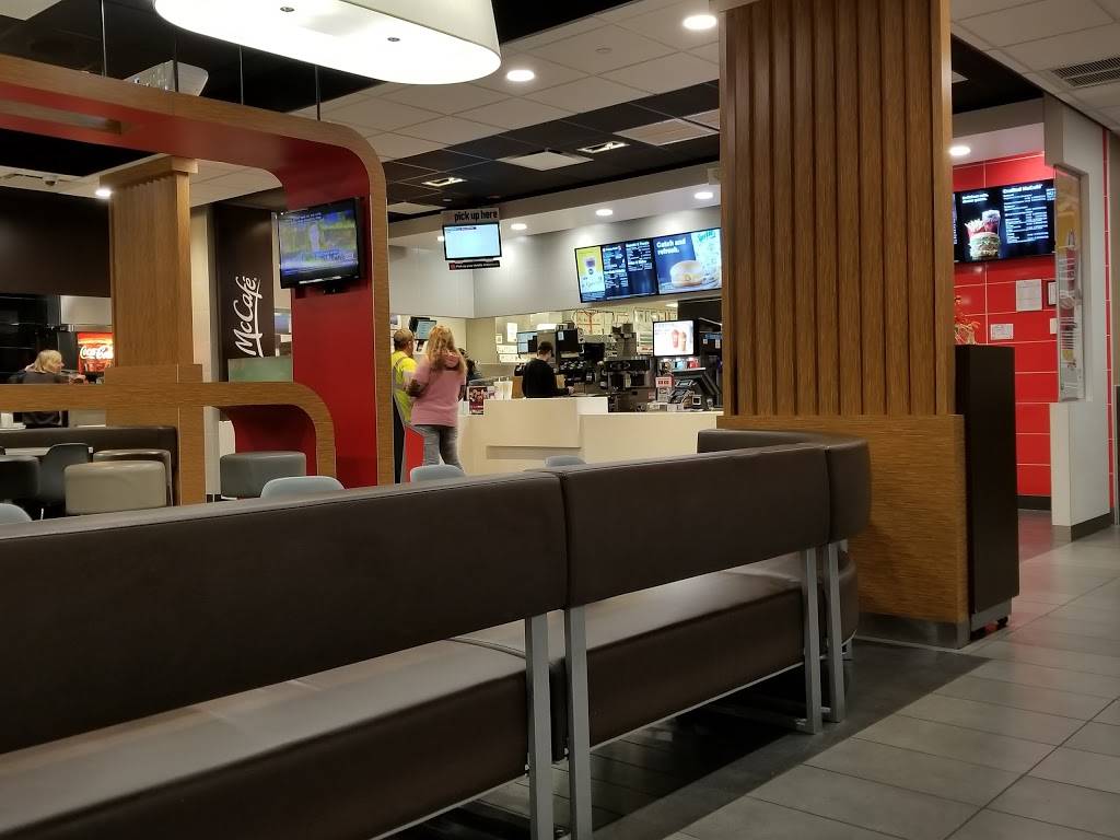 McDonalds | cafe | 1407 Main St, Keokuk, IA 52632, USA | 3195242005 OR +1 319-524-2005