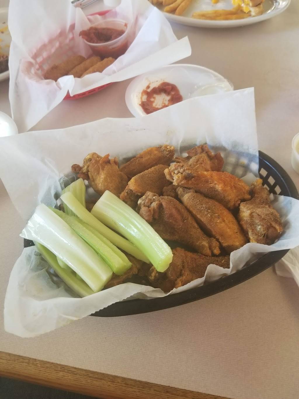 Keiths Oaks Bar & Grill | restaurant | 108 Lithia Pinecrest Rd, Brandon, FL 33511, USA | 8136855257 OR +1 813-685-5257