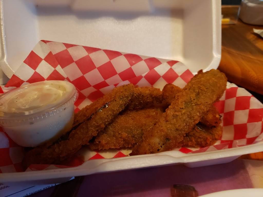 Woodys Place | restaurant | 8575 County Rd 15, North Augusta, ON K0G 1R0, Canada | 6134999524 OR +1 613-499-9524