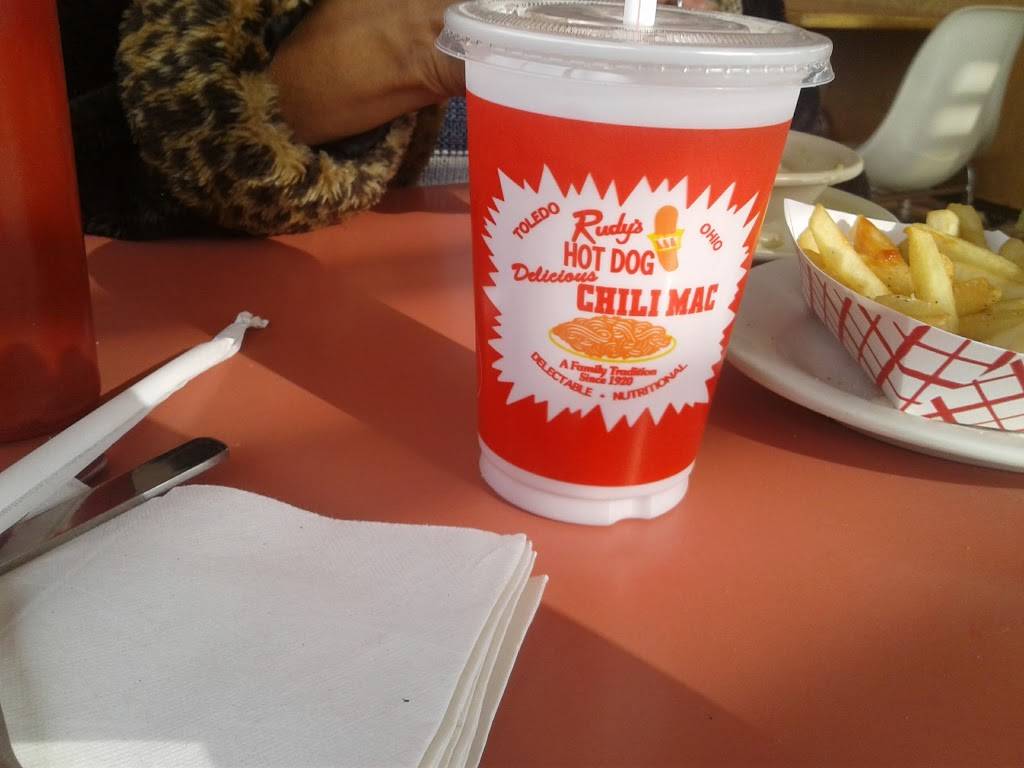 Rudys Hot Dog | restaurant | 4748 Monroe St, Toledo, OH 43623, USA | 4194724813 OR +1 419-472-4813