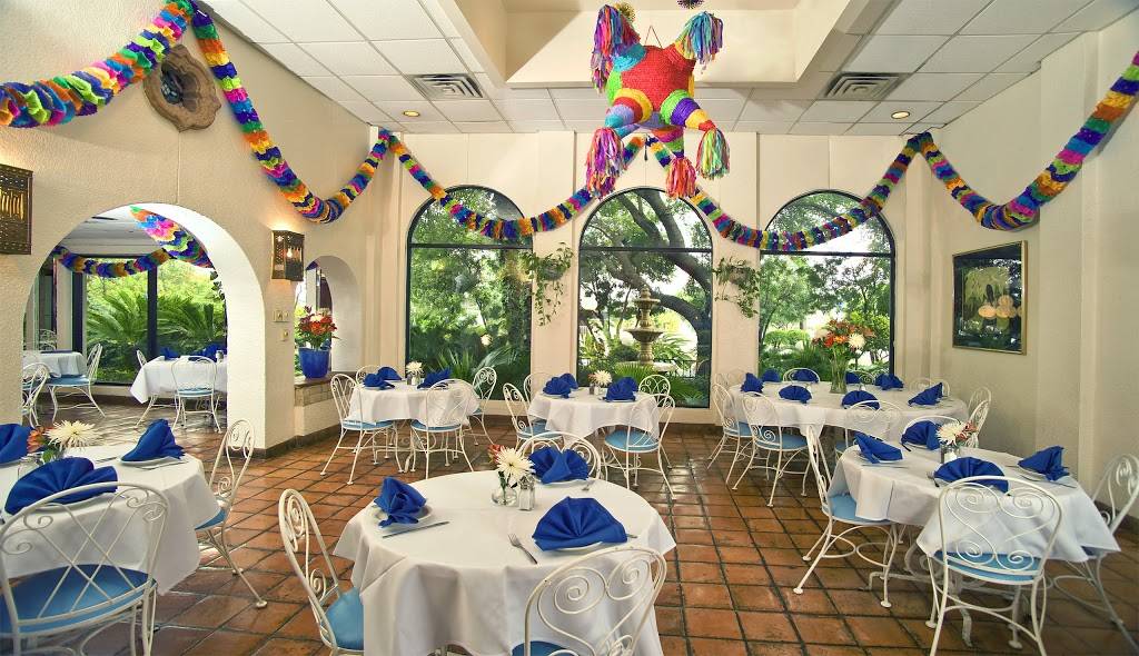 La Fogata Mexican Cuisine | restaurant | 2427 Vance Jackson Rd, San Antonio, TX 78213, USA | 2103401337 OR +1 210-340-1337