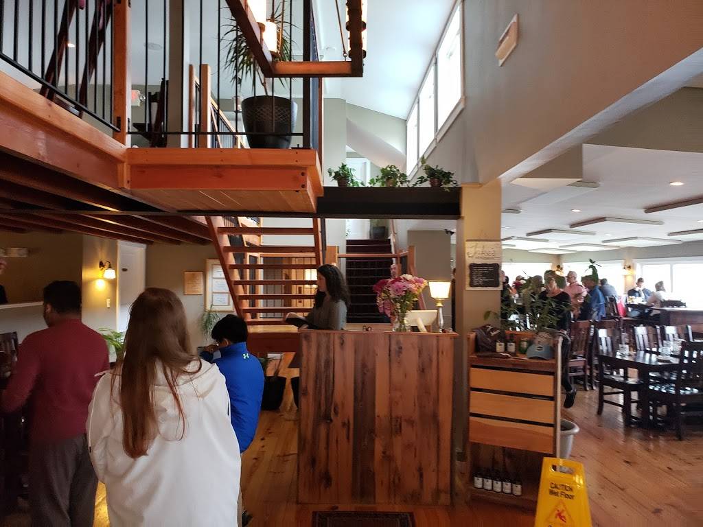 Jakes on the Water | restaurant | 5726 NY-56, Potsdam, NY 13676, USA | 3152749300 OR +1 315-274-9300