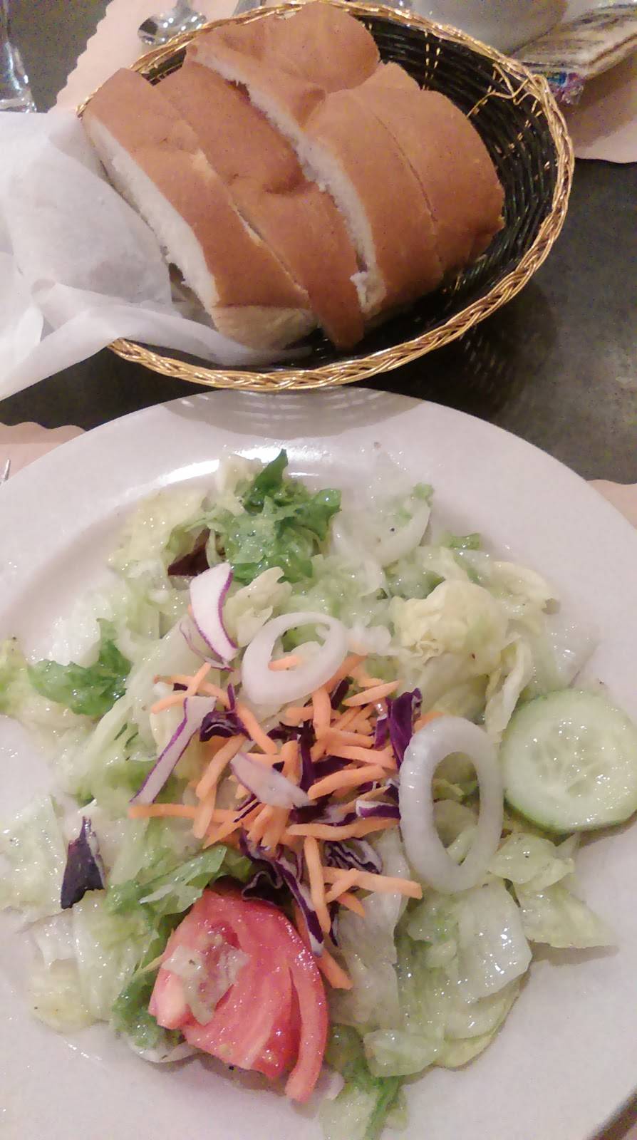 Rizzos of Windber | restaurant | 2200 Graham Ave, Windber, PA 15963, USA | 8144677908 OR +1 814-467-7908