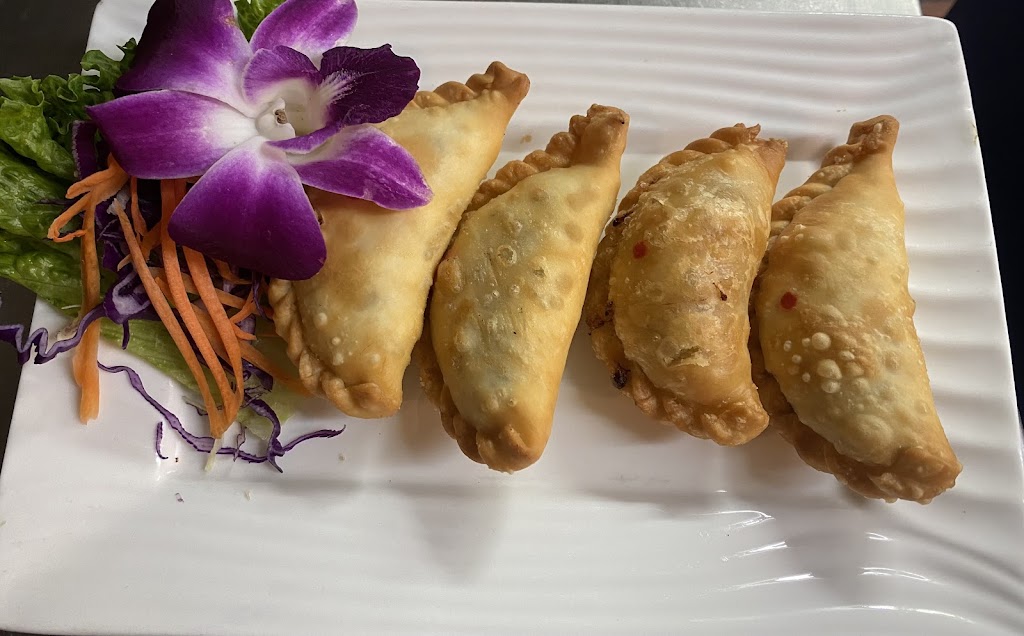 May thai kitchen | restaurant | 1319 Park St, Alameda, CA 94501, USA | 5102638229 OR +1 510-263-8229