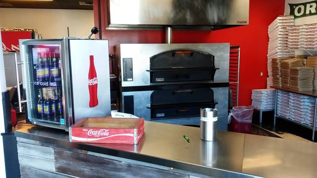 DiCarlos Pizza | Hilliard | restaurant | 4142 Main St, Hilliard, OH 43026, USA | 6147774992 OR +1 614-777-4992