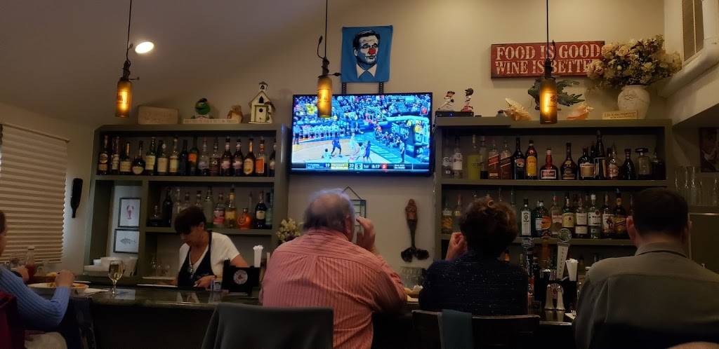 Blue Point | restaurant | 6 Dayton St, Acushnet, MA 02743, USA | 5089959600 OR +1 508-995-9600