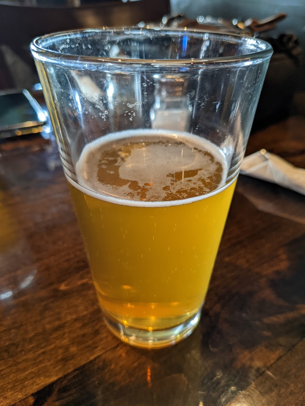 Petes Restaurant and Brewhouse | restaurant | Hilltop Dr, 815 Browning St, Redding, CA 96003, USA | 5306051773 OR +1 530-605-1773