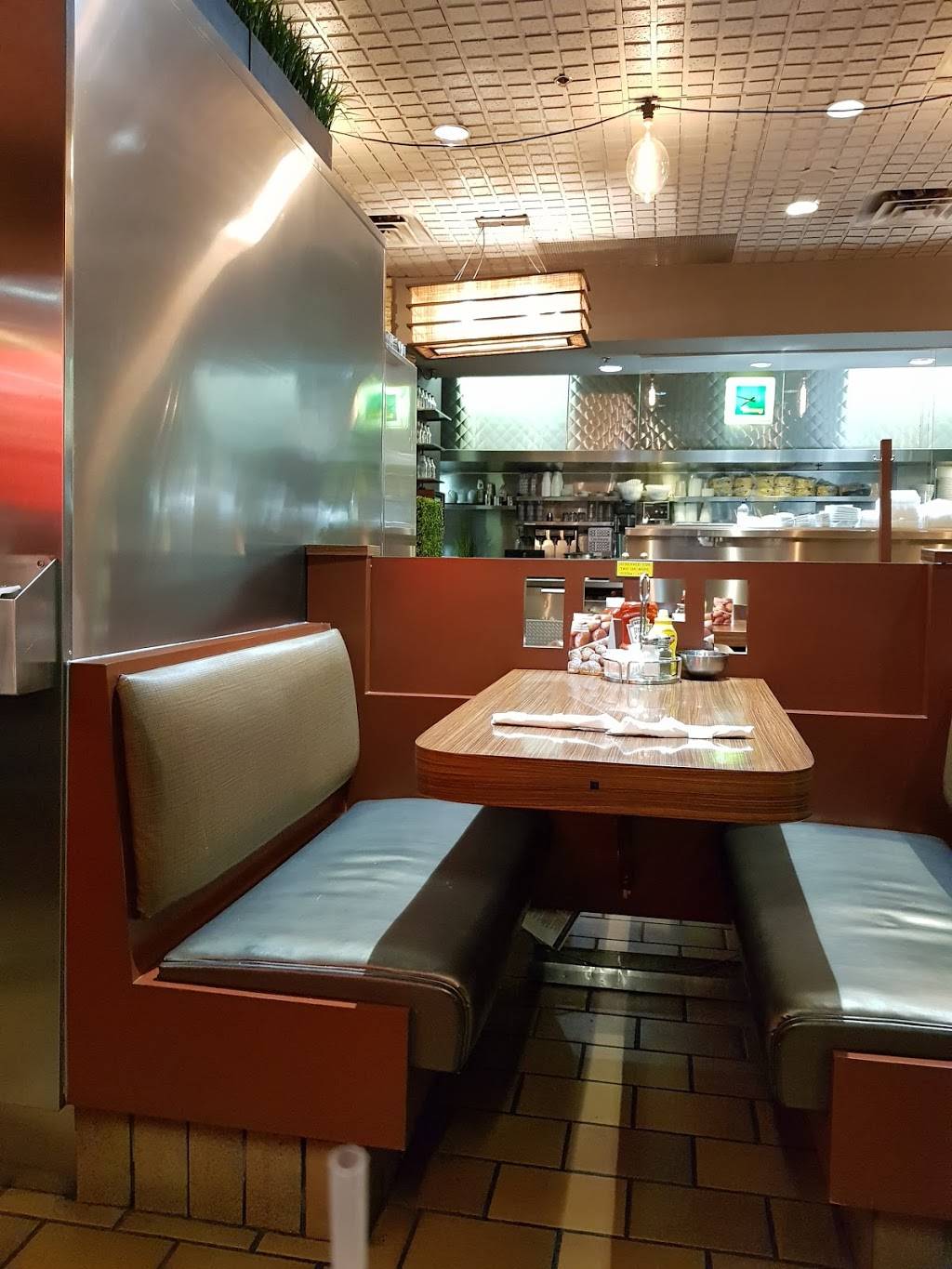 Athenian | restaurant | 43324 11 Mile Rd, Novi, MI 48375, USA | 2483059700 OR +1 248-305-9700