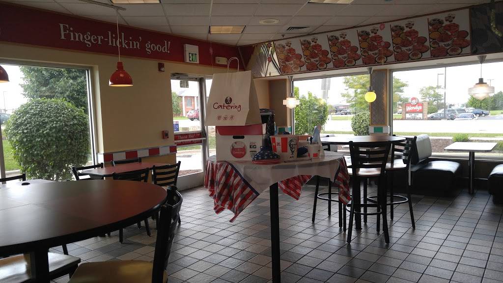 KFC | restaurant | 415 S Randall Rd, Algonquin, IL 60102, USA | 8478547386 OR +1 847-854-7386