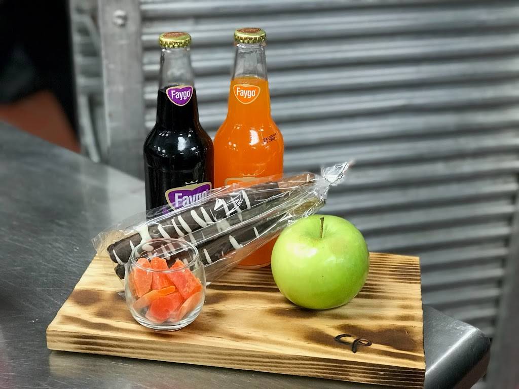 Urban Cellars | restaurant | 2 Washington Blvd, Detroit, MI 48226, USA | 3139650200 OR +1 313-965-0200