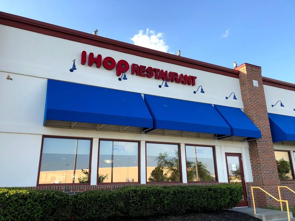 IHOP | restaurant | 1919 Prairie Crossing St, Kansas City, KS 66111, USA | 9137884468 OR +1 913-788-4468