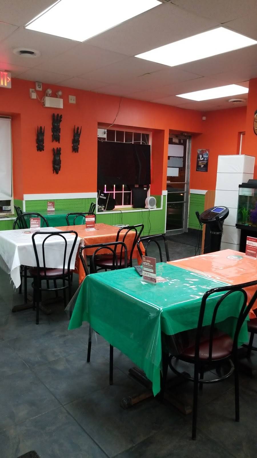 Golden BBQ Grill | restaurant | Mc Arthur, Ottawa, ON K1K 0S8, Canada | 6138420303 OR +1 613-842-0303