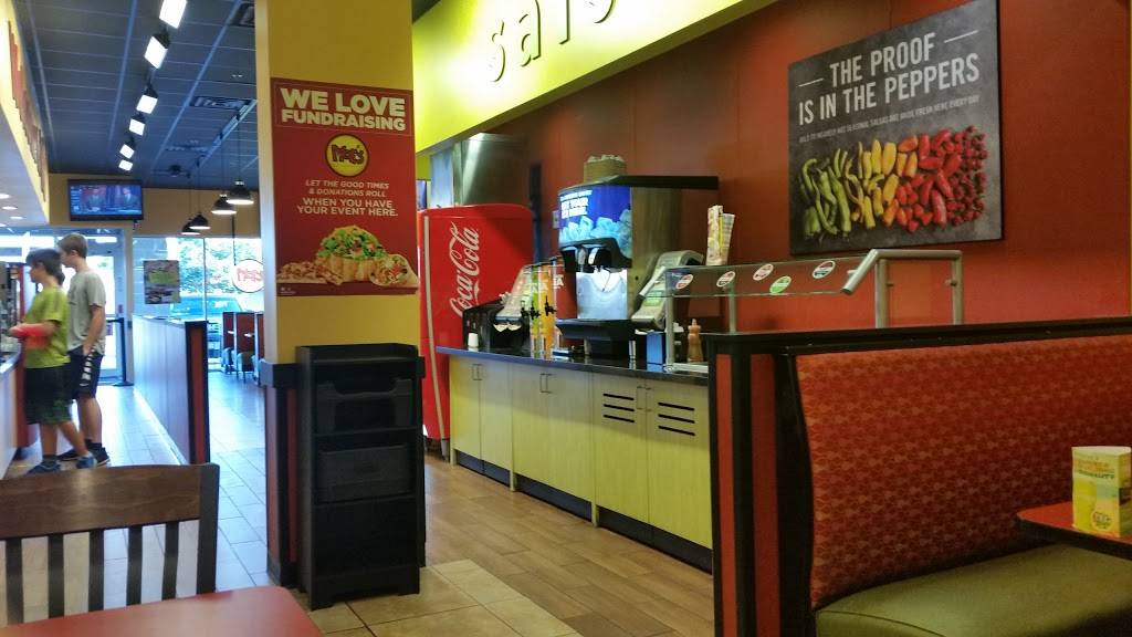 Moes Southwest Grill | restaurant | 256 Daniel Webster Hwy, Nashua, NH 03060, USA | 6038880664 OR +1 603-888-0664